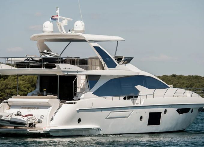 Azimut 72