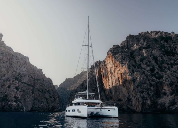 Lagoon 55