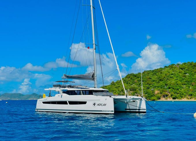 Fountaine Pajot Aura 51