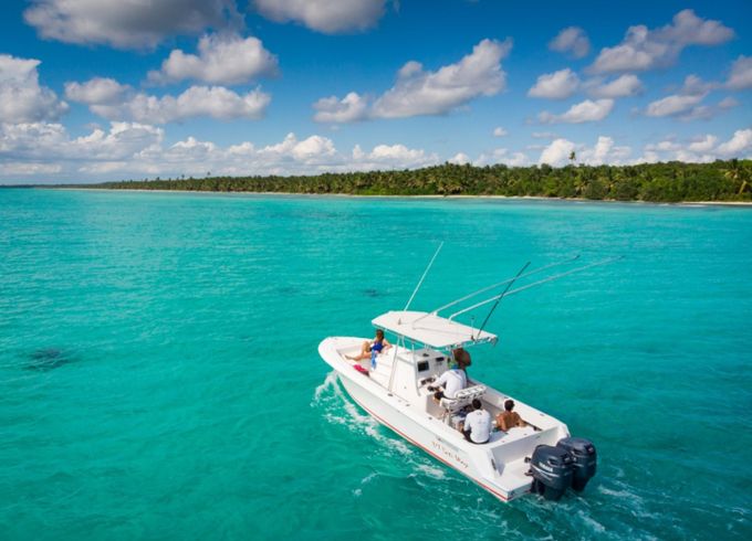 Contender 28 Center console 28