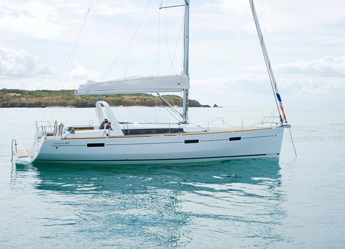 Bénéteau Oceanis 45