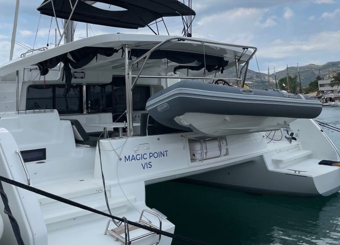 Lagoon 46