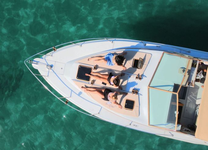 Sea Ray 300 Weekender