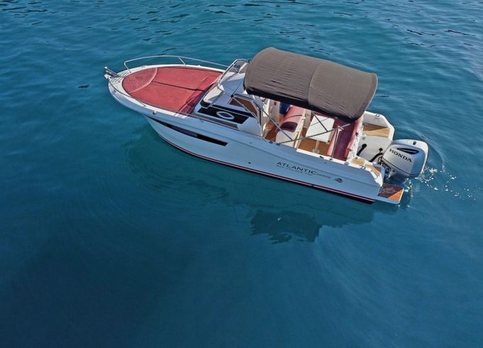 Atlantic 730 Sun Cruiser