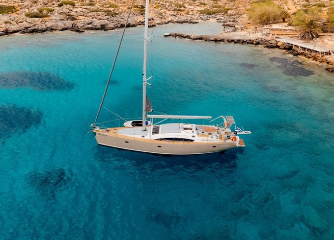 Elan Full Day Trips (8,5 h) to Dia island