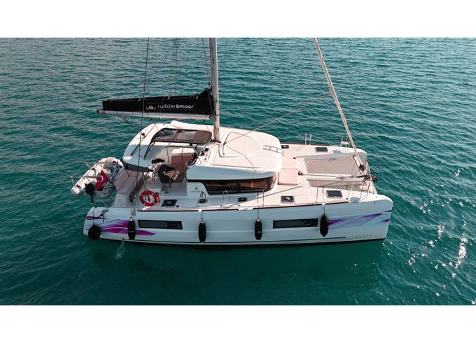 Lagoon 40