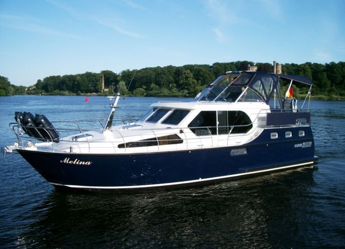 FB-Yachtcharter Succes 108 Ultra New Line