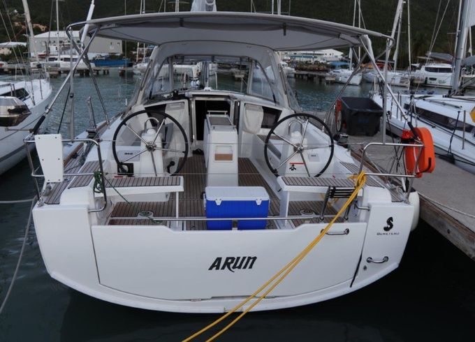 Bénéteau Oceanis 38.1