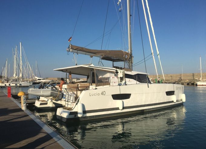 Fountaine Pajot Lucia 40