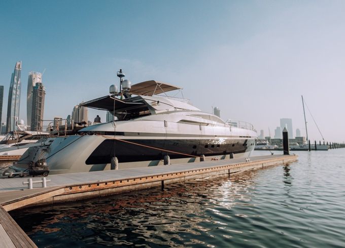 LADY MAIA 108 FEET