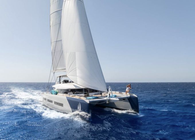 Lagoon 77