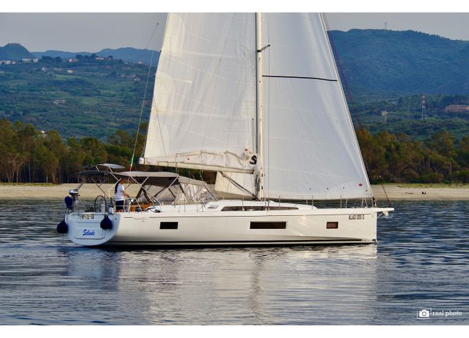Bénéteau Oceanis 51.1