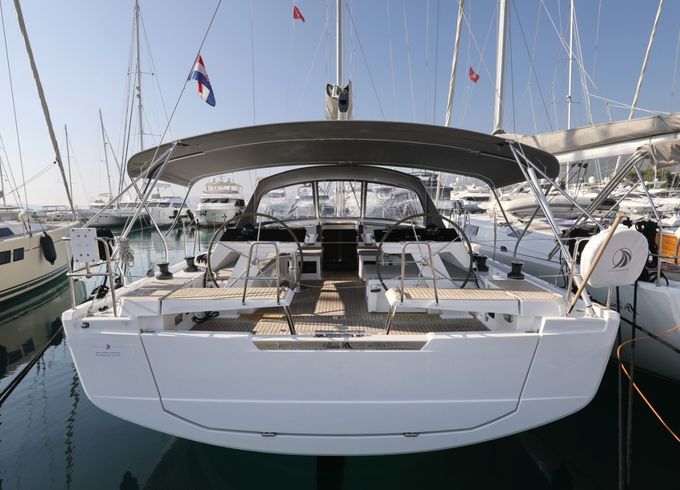 Hanse 460