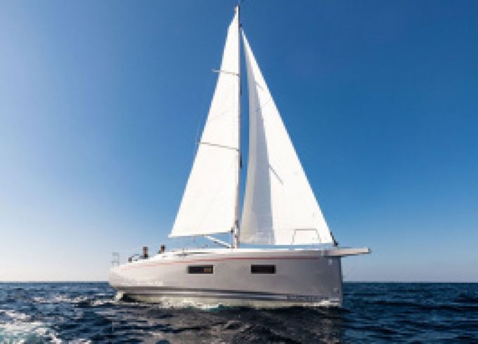 OCEANIS 34.1 PTE
