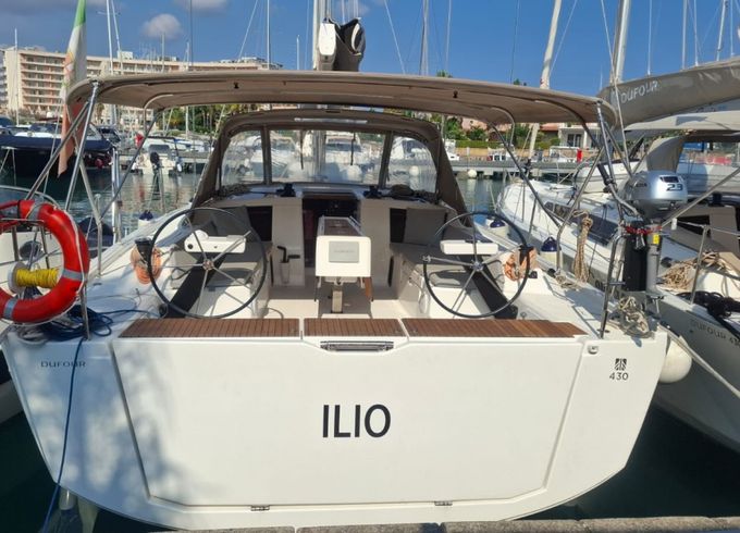Dufour 430 Grand Large