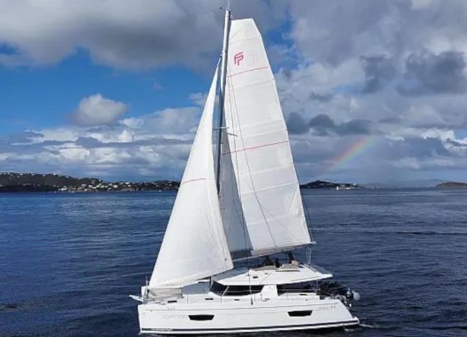 Fountaine Pajot Helia 44