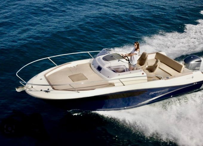 Jeanneau Cap Camarat 7.5 WA