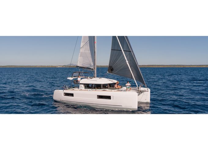 Lagoon 40