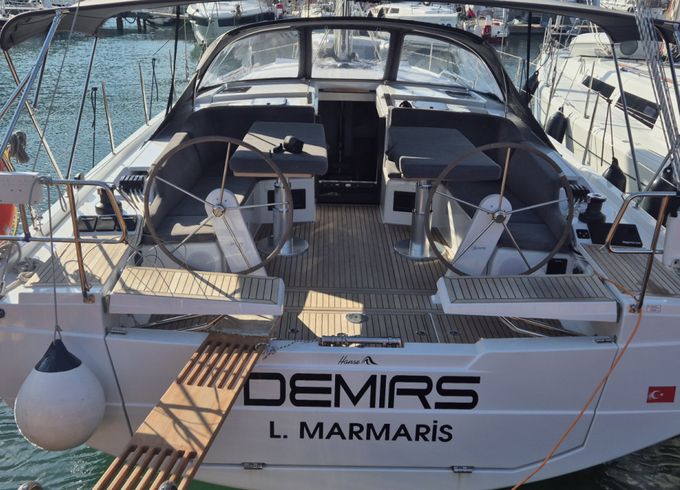Hanse 410