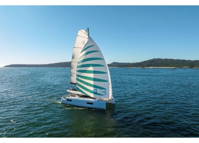 Lagoon 43