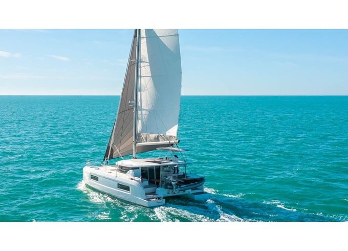 Lagoon 38