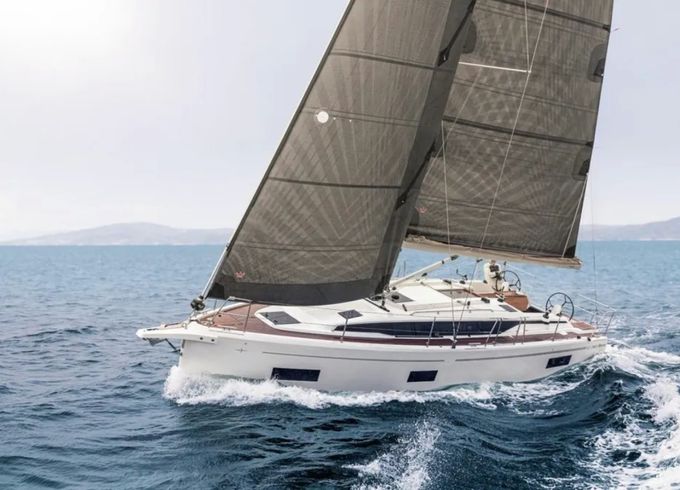 Bavaria C38