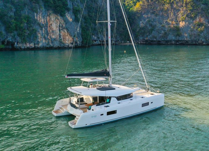 Lagoon 42 Millenium