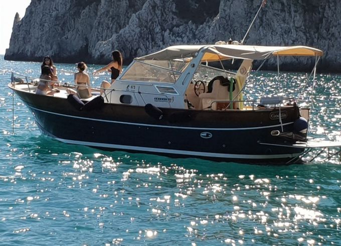 Apreamare 9’ Semi-Cabin