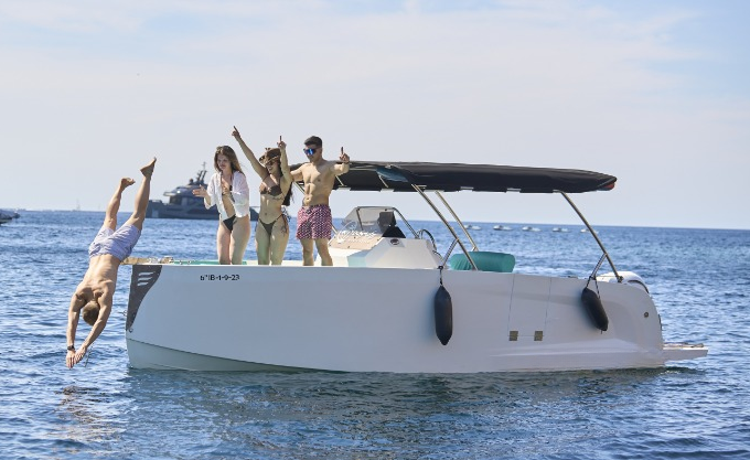 X-Yachts X6