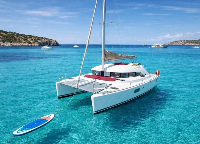 Lagoon 38