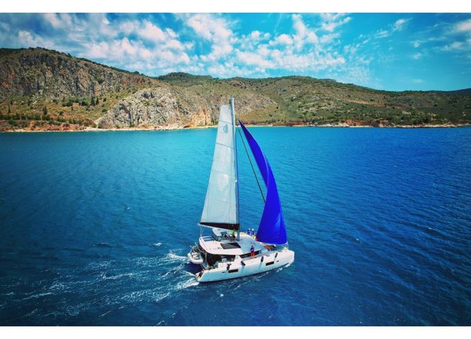 Lagoon 42