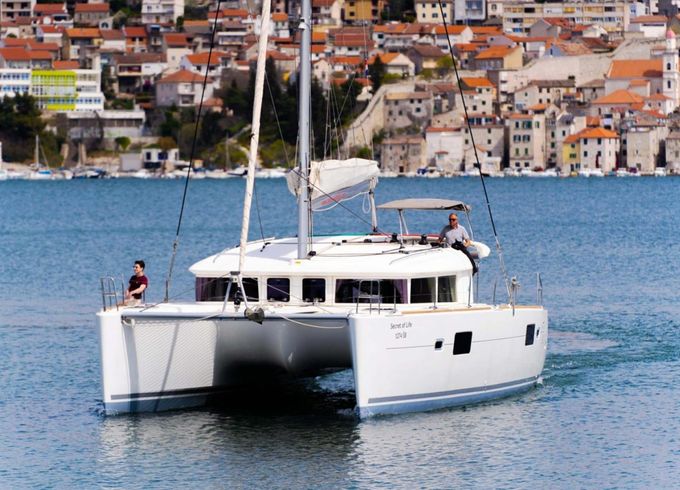 Lagoon 400 S2