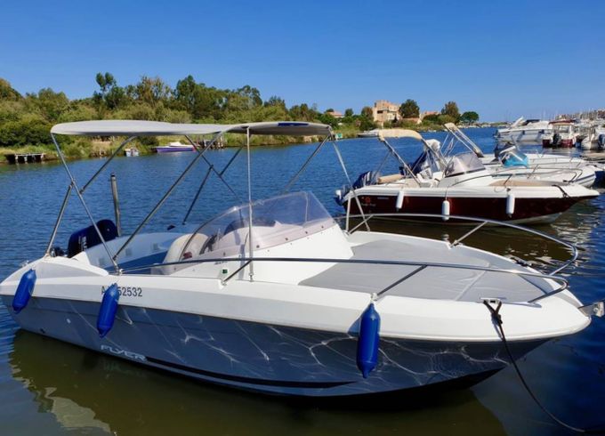 Bénéteau Flyer 650 Sun Deck