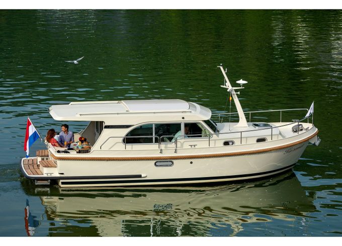 Linssen Grand Sturdy 30.0 Sedan