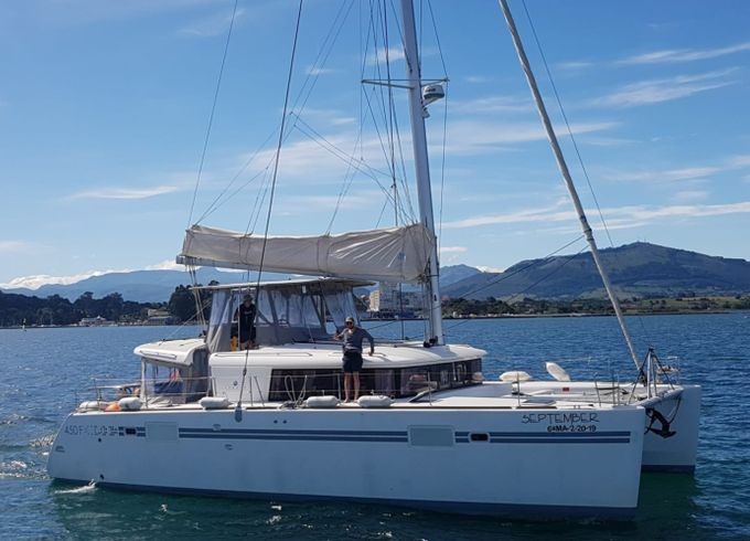 Lagoon 450 F