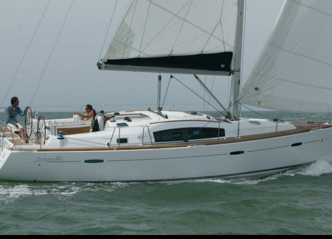 Bénéteau Oceanis 40
