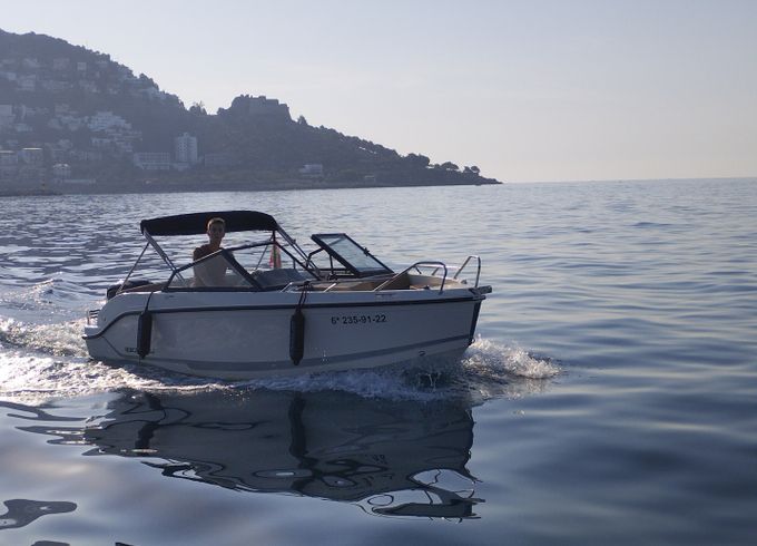 Quicksilver Activ 555 Bowrider