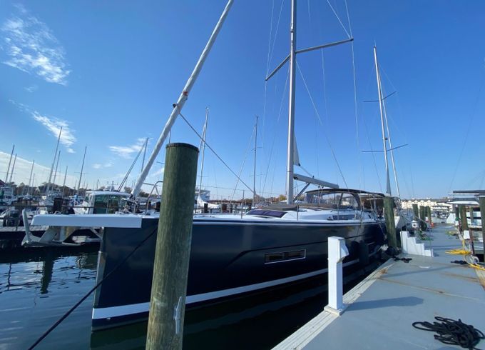 Dufour 530