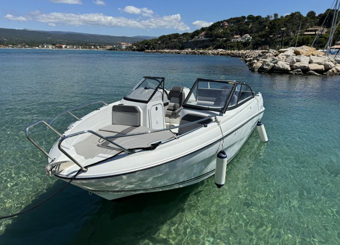 Jeanneau Cap Camarat 6.5 BR