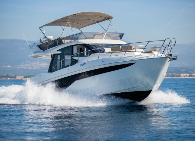 Galeon 460 Fly