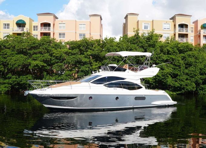 Azimut Silver Lion