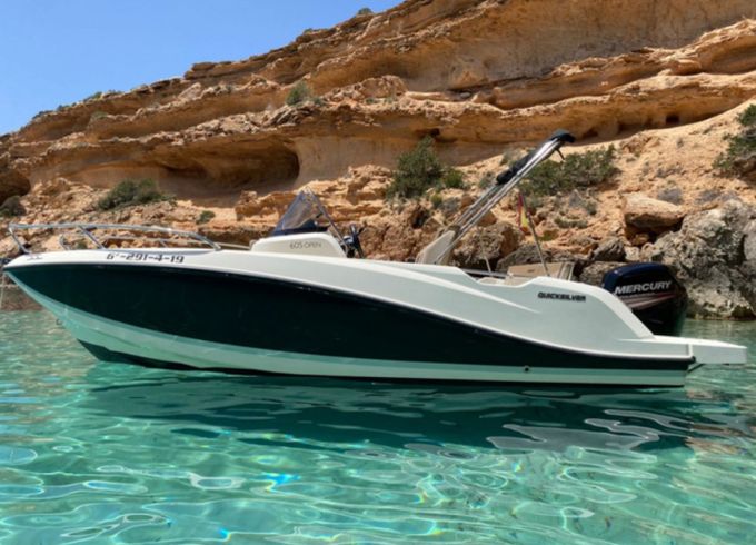 Quicksilver Activ 605 Open