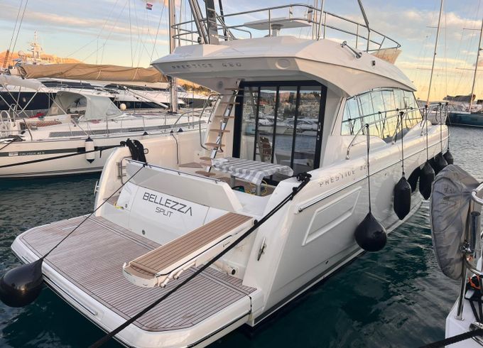 Jeanneau Prestige 42 Fly