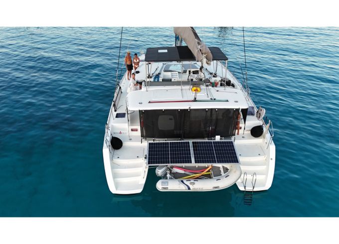 Lagoon 450 F