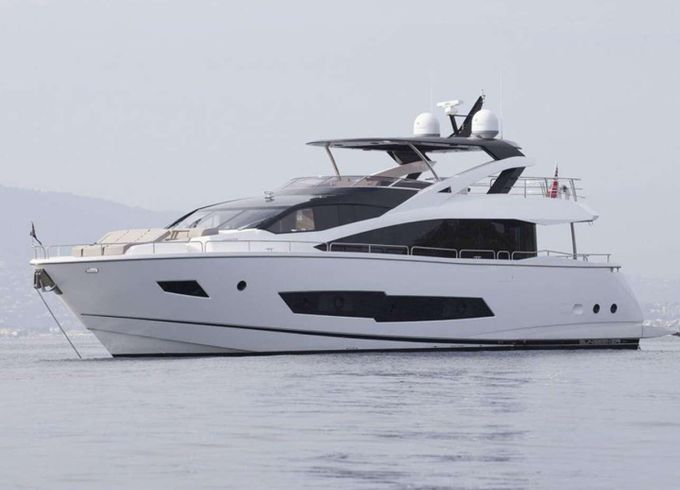 Sunseeker Yacht 86