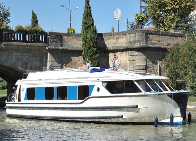 Le Boat Vision 4