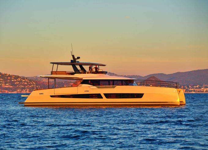 Fountaine Pajot CHRISTAL MIO 80