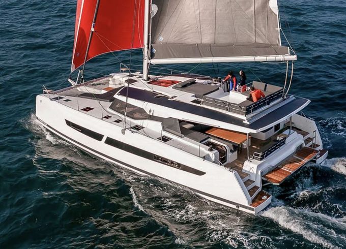 Fountaine Pajot Aura 51