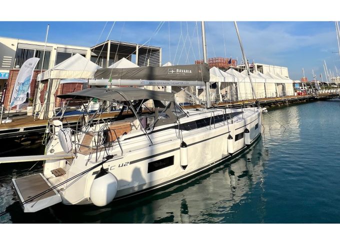 Bavaria C42