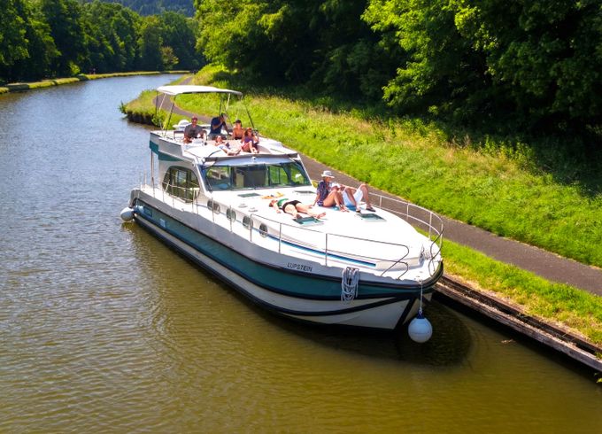 Nicols Yacht Nicols Octo Fly